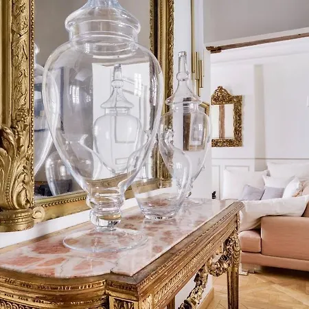 Lägenhet Grandiose Au Coeur De Paris