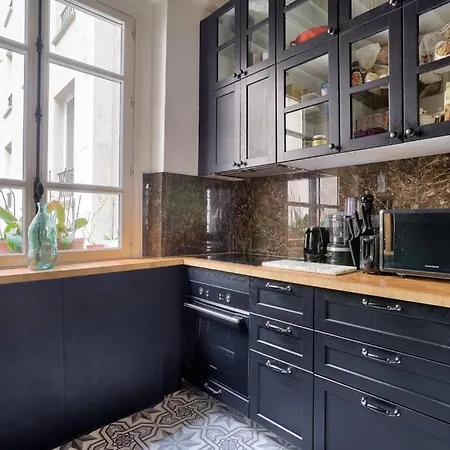 Lägenhet Grandiose Au Coeur De Paris