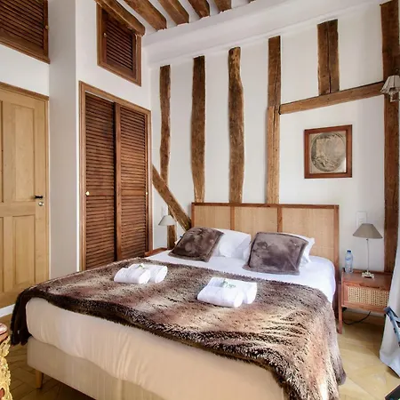 Grandiose Au Coeur De * Paris